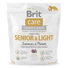 BRIT Care kutya Gabonamentes Senior & Light Lazac & Burgonya 1 kg